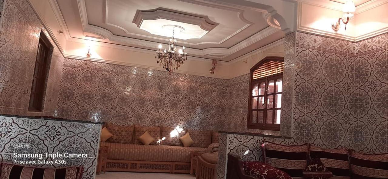 Stay With Low Budget Marrakesz Zewnętrze zdjęcie
